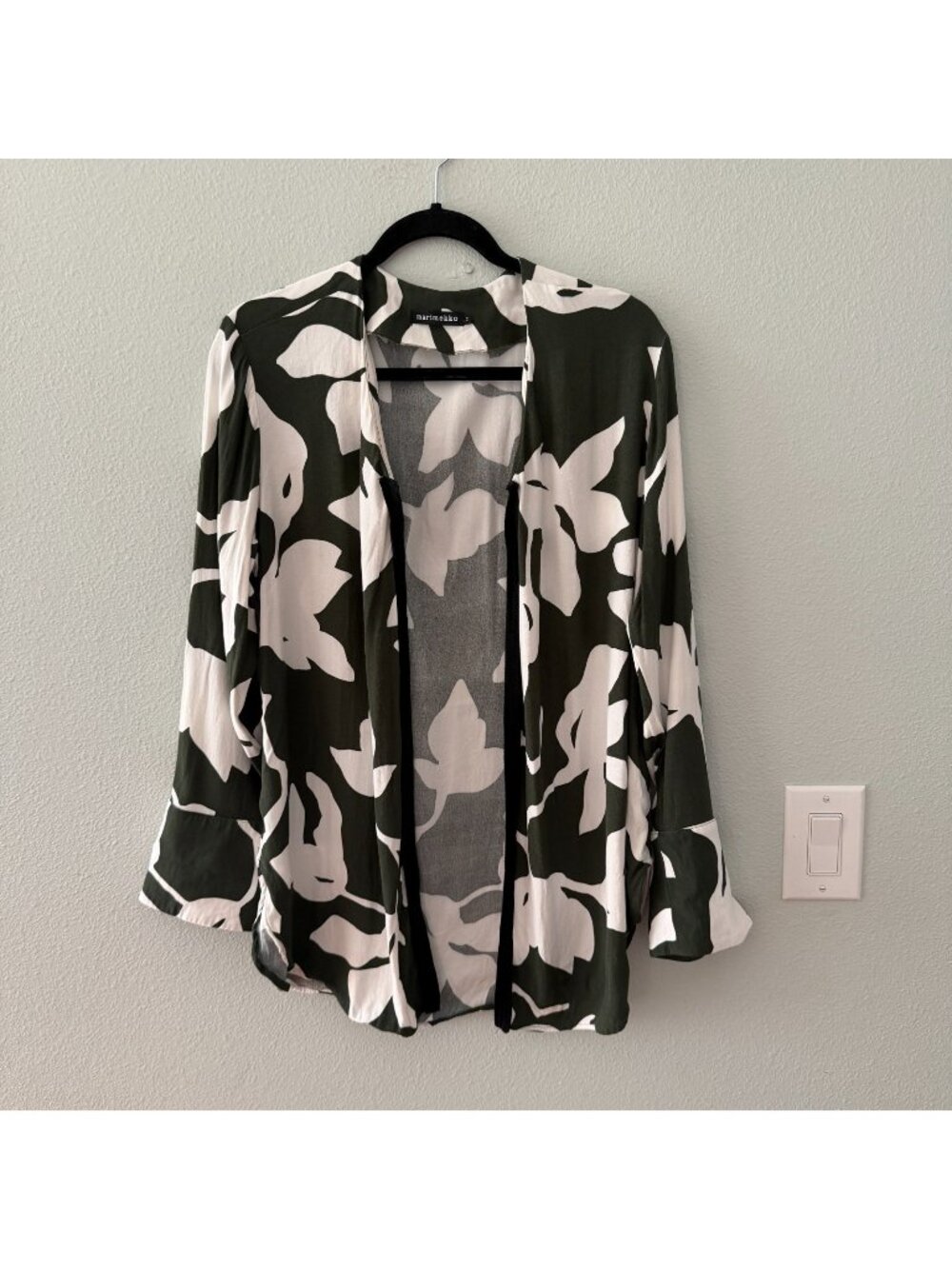 Marimekko Green Floral Cardigan Size 42 Medium 8 10 Lightweight Long Sleeve